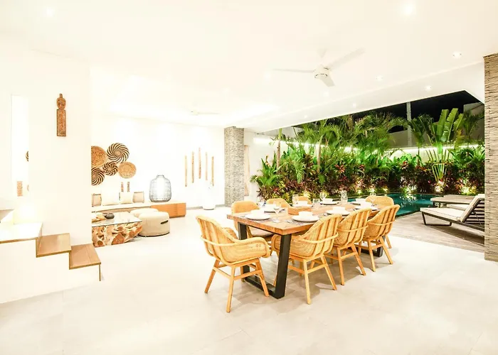 Seaside Haven Charming 4Br Villa, 5 Min To Beach Villa Canggu (Bali)