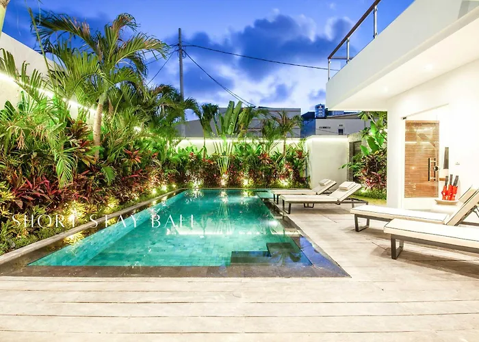 Seaside Haven Charming 4Br Villa, 5 Min To Beach Villa