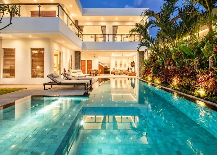 Coastal Comfort Cozy 4Br Villa, 300M To Finns ヴィラ